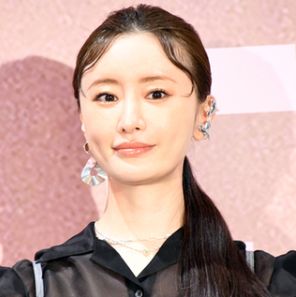 【ピラティスは一生続ける！】﻿若い頃が美しすぎる松本まりかの美容の秘訣に密着！